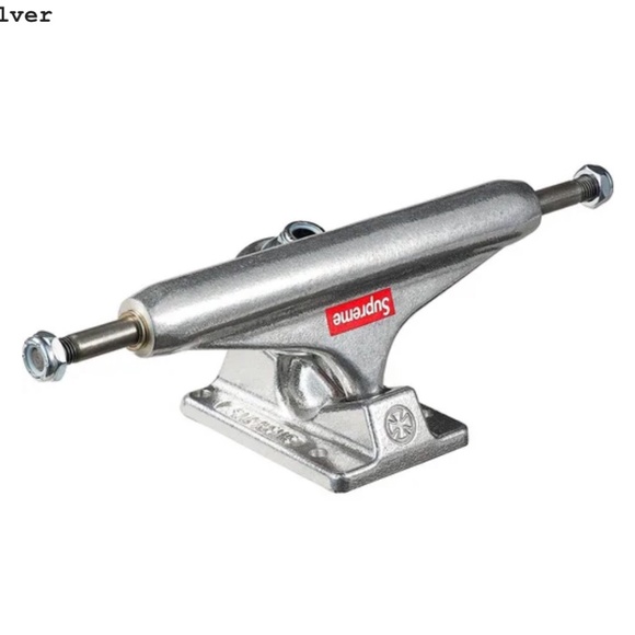 SS22 SUPREME BLING LOGO SKATEBOARD SET - Picture 3 of 5